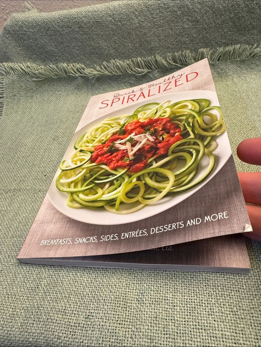 Pro White and Green Vegetable Spiralizer and Like-New Cookbook